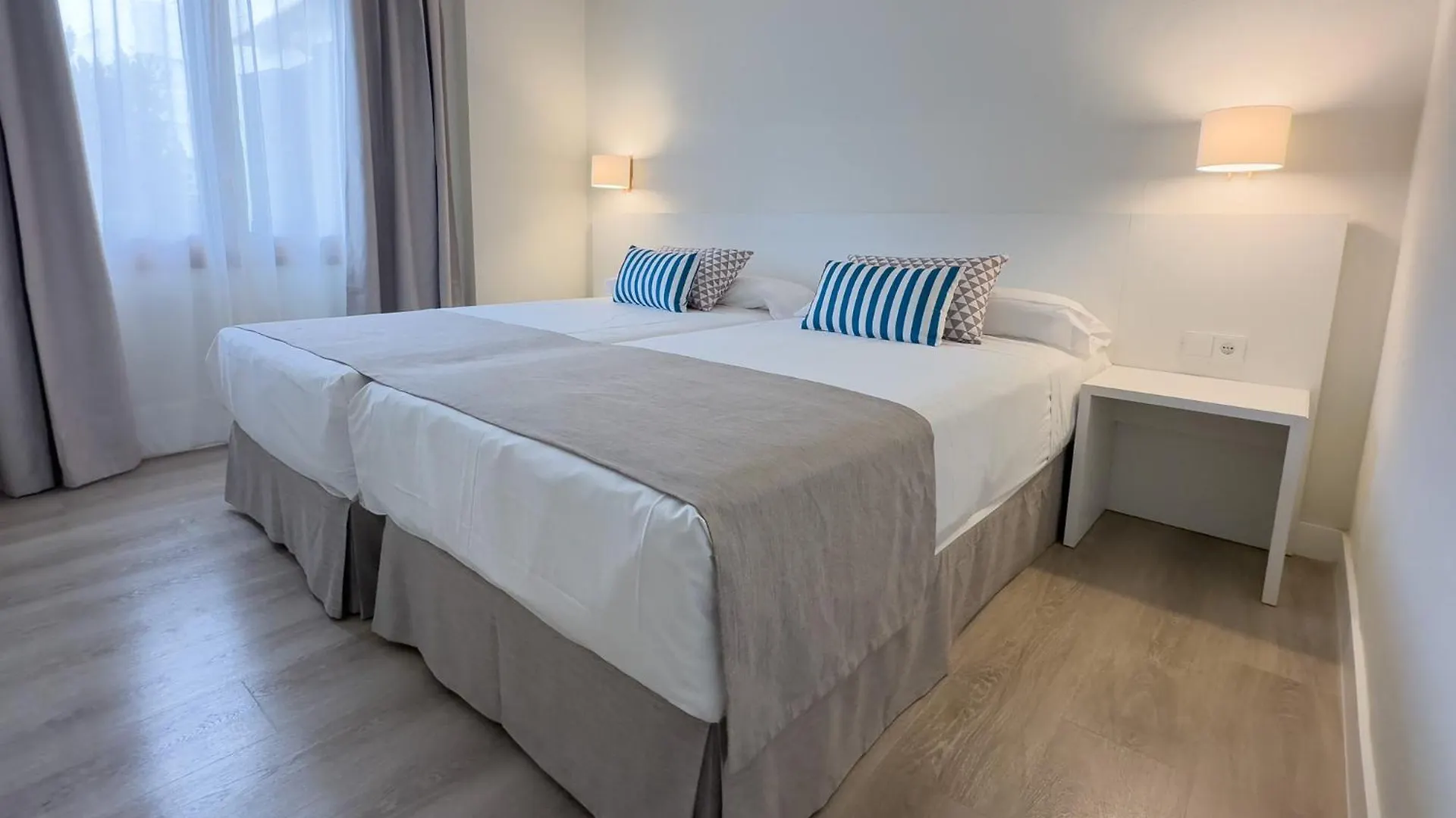 Bluesea Es Bolero Aparthotel Cala d'Or  Cala d'Or (Mallorca)